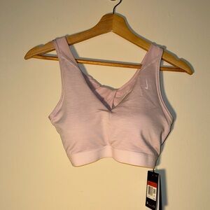 Nike FAVORITES BRA Size LARGE light Pink